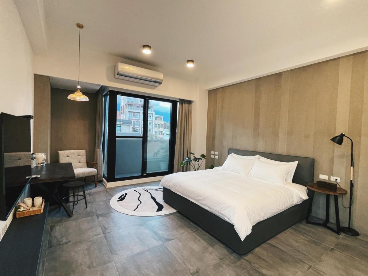 北濱渡日號民宿dotoday Teahouse-自助入住 Città di Hualien Esterno foto